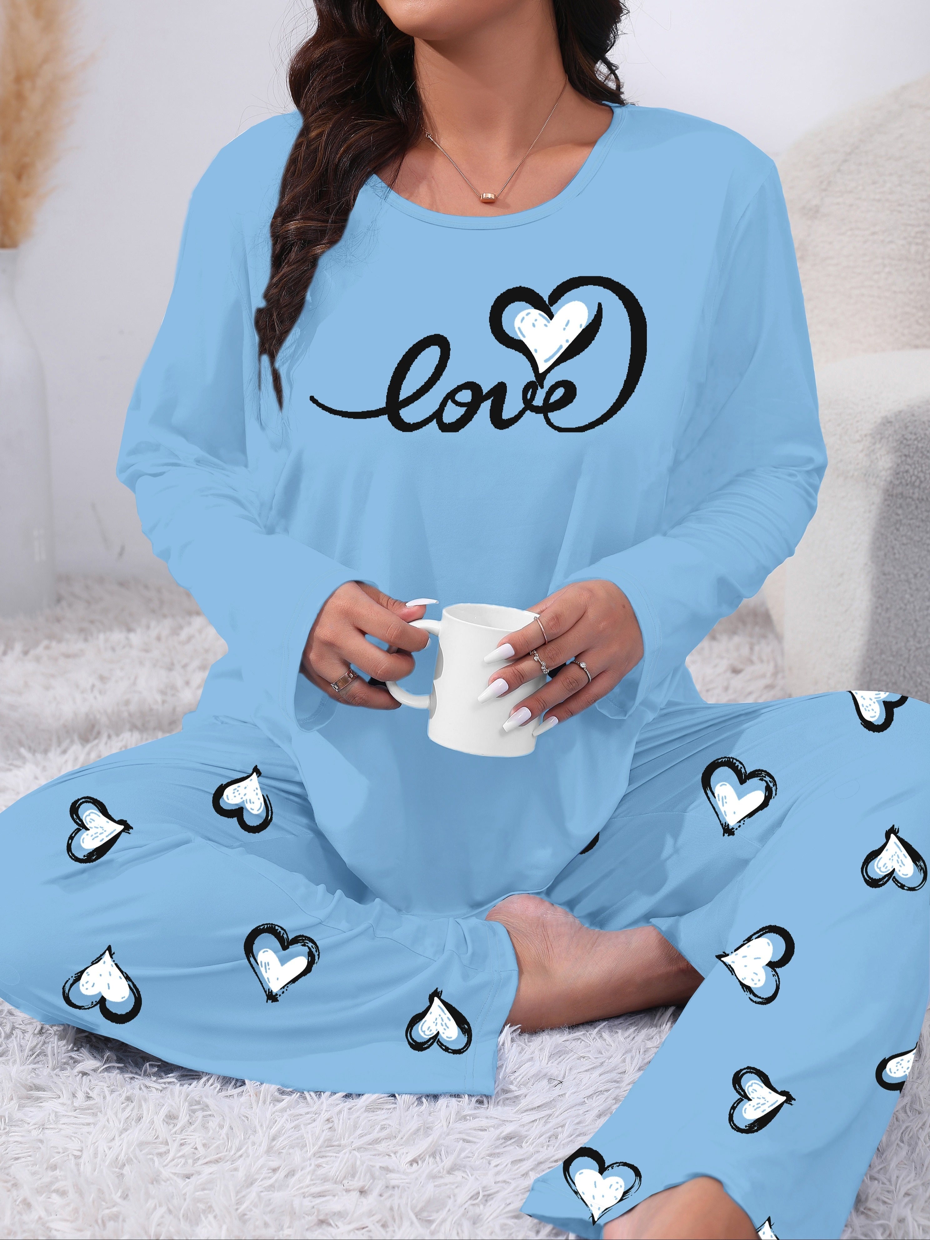 Plus Size Women's Knit Pajama Set Long Sleeve Heart Print Lounge Sleepwear