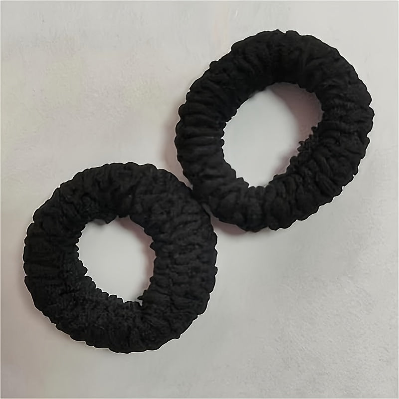 Scrunchies gruesos y anchos con textura y bandas elásticas para el cabello en marrón, blanco y beige