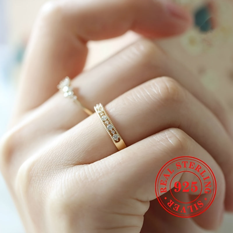 Zirkoniya bilan bezatilgan, har kuni kiyish, norasmiy chiqishlar yoki to'y kabi maxsus tadbirlar uchun mos S925 kumush uzuk.