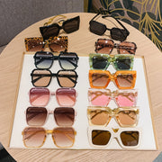 Women's Square Frame Glasses Set with Bold Chain Designs for Street Photography and Parties