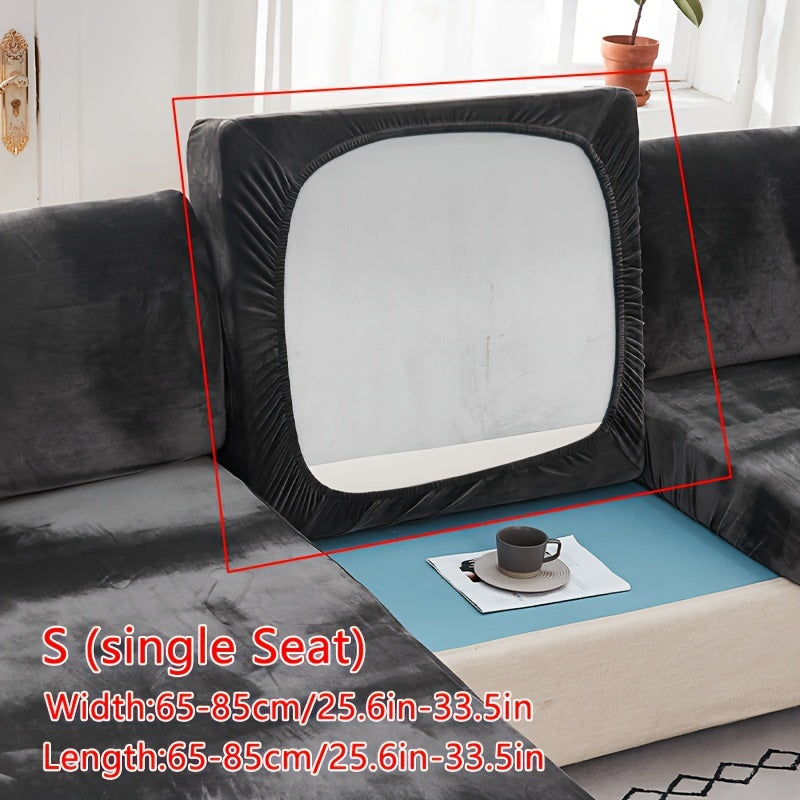 Velvet divan qoplamasi qishki iliqlik va barcha mavsumlar uchun to'liq qoplama ta'minlaydi. Cho'ziluvchan, changdan himoyalangan va elastik mato bilan tozalash oson. Orqa tayanch va yostiq qoplamasi uchun sirpanmas xususiyatlarni o'z ichiga oladi.