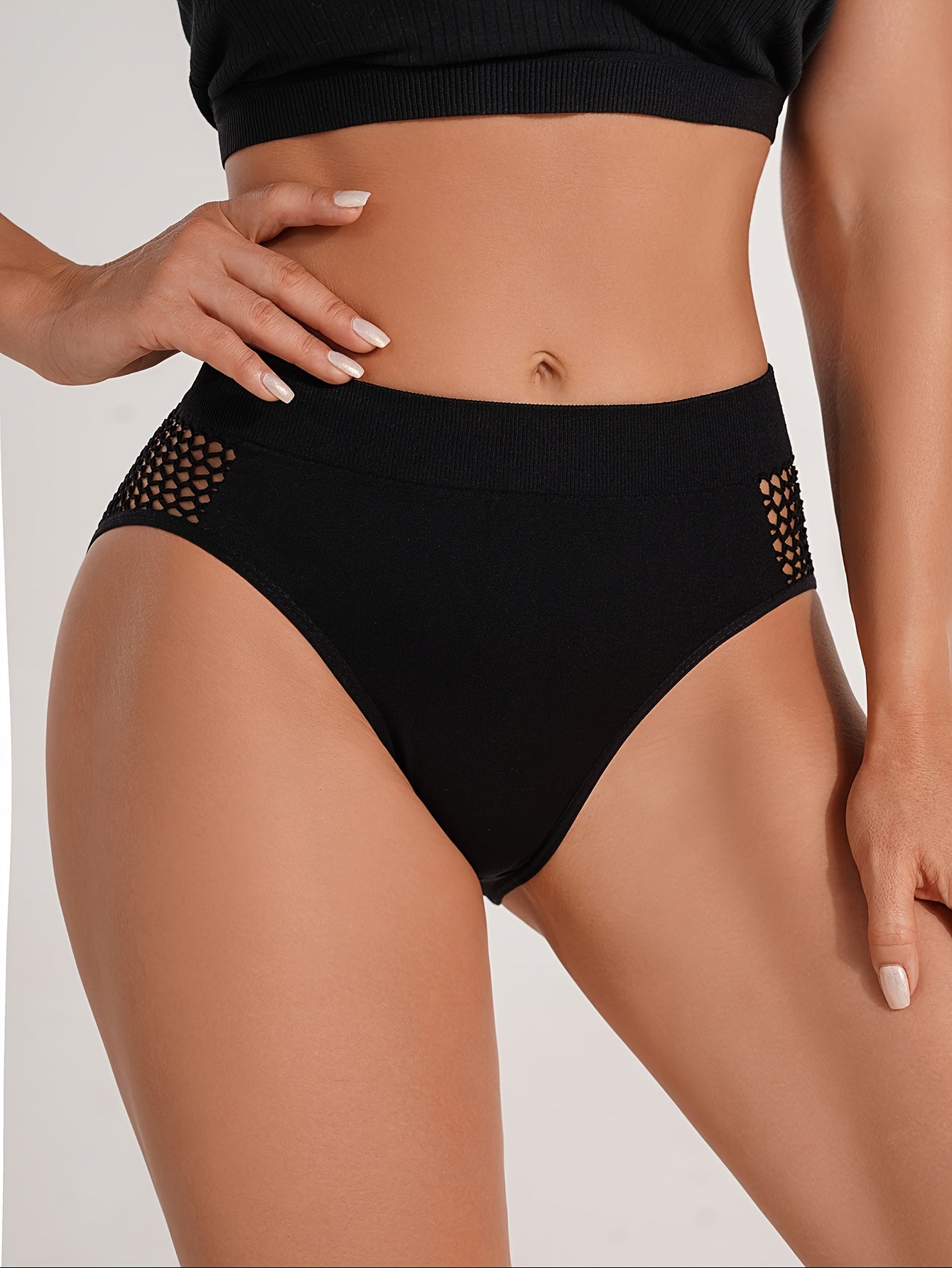 Women's Solid Color Mesh Spliced Low-Rise Thong Panties Low-Rise Triangle Panties