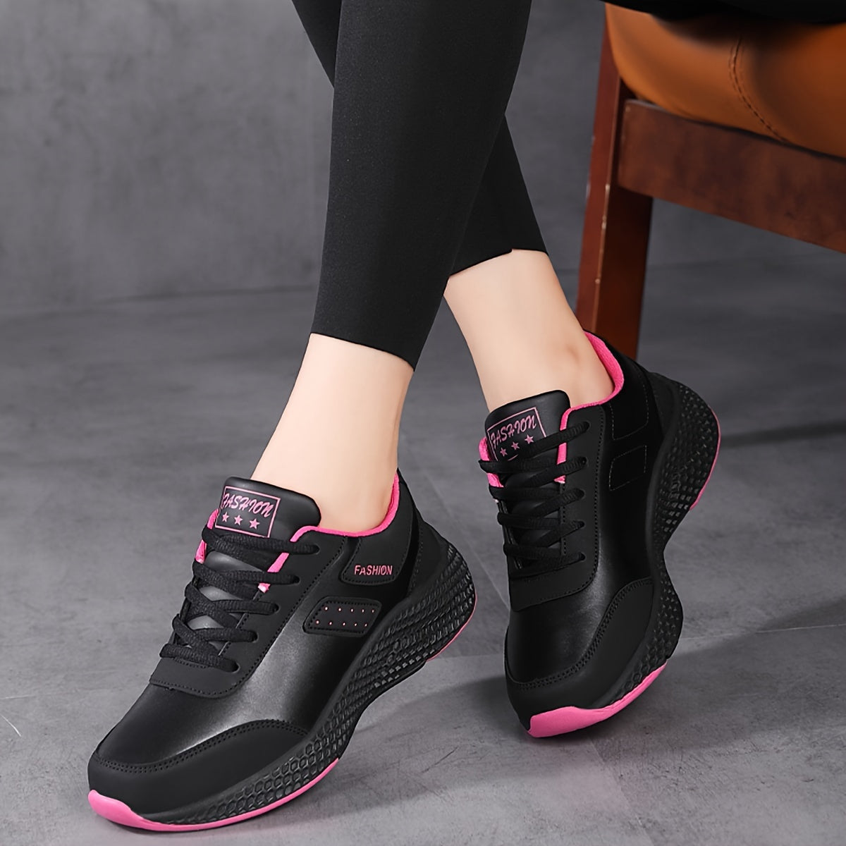 Women's Water-Resistant Microfiber Running Shoes Low Top Lace-Up Solid Color