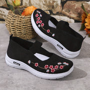 Women's Breathable Casual Sneakers with Lightweight Fabric and Soft PU Sole