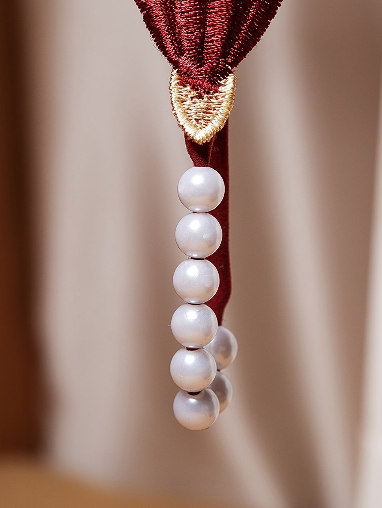 Beaded Floral Thong Panties Low Rise Breathable Polyester Lingerie