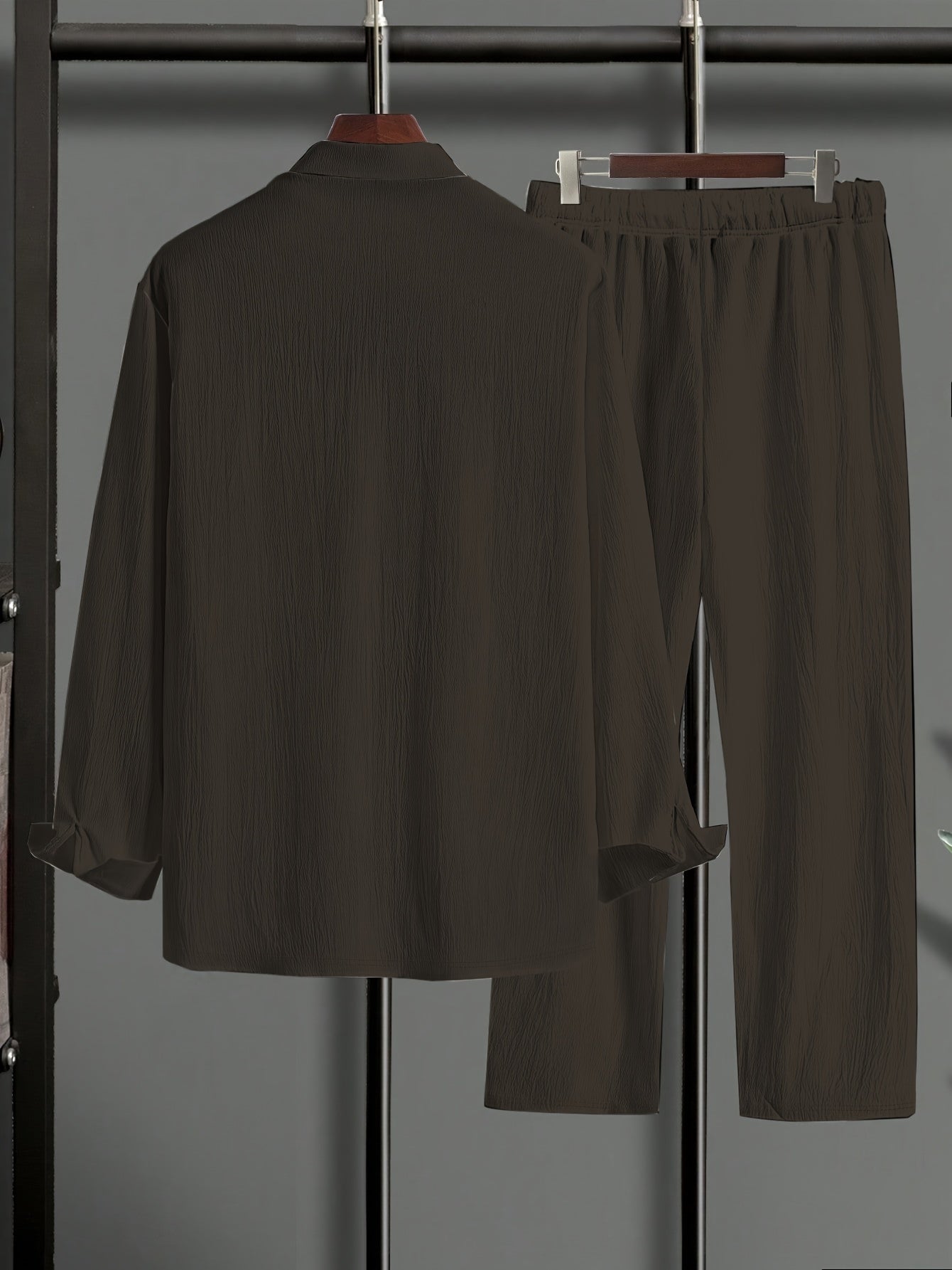 Men's Plus Size Casual Outfit Set Long Sleeve Button-Up Shirt and Pants with Pockets