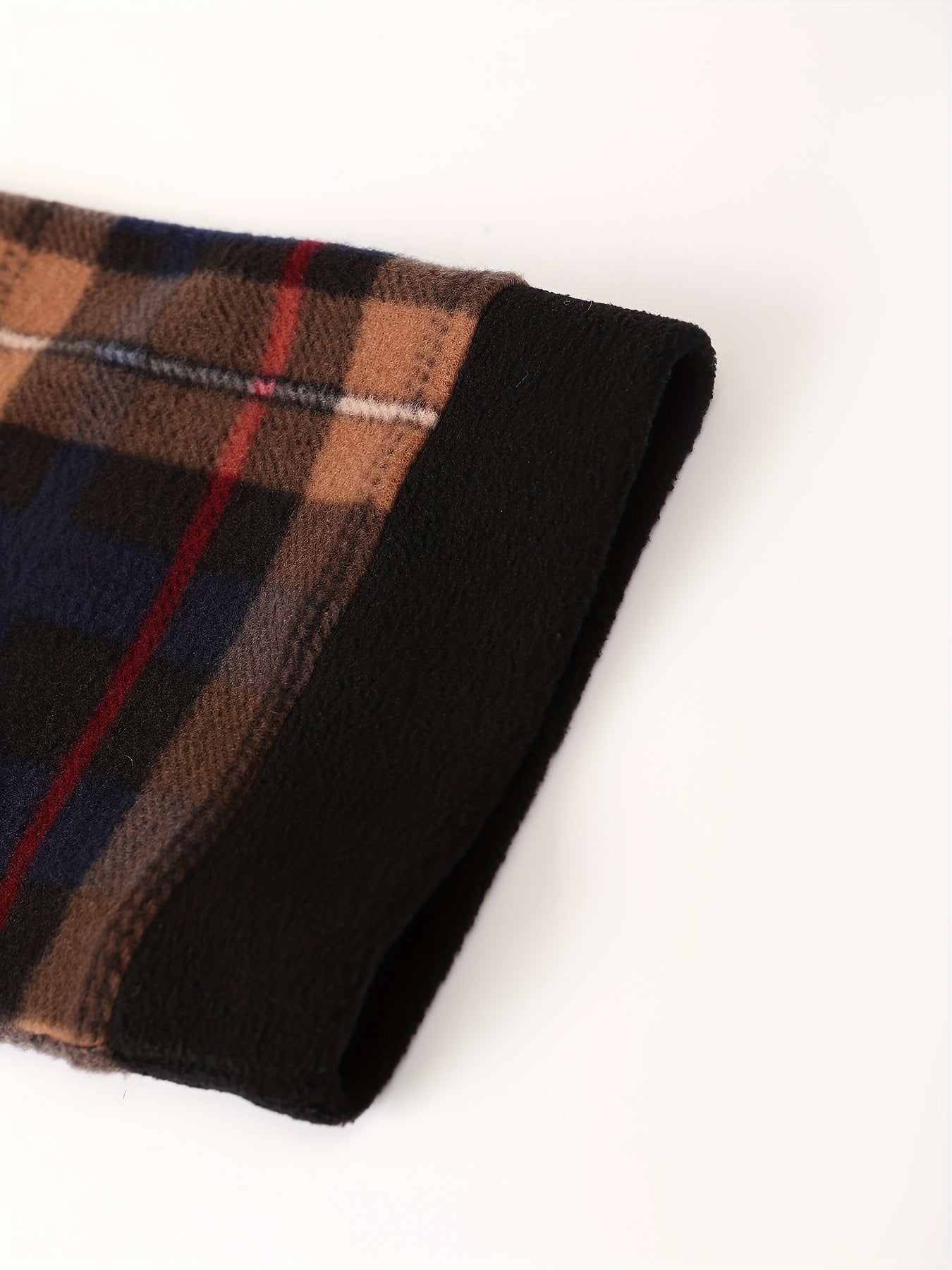 Men's Checkered Fleece Robe with Pockets, Long Sleeve, Fall Winter Lounge Nightwear