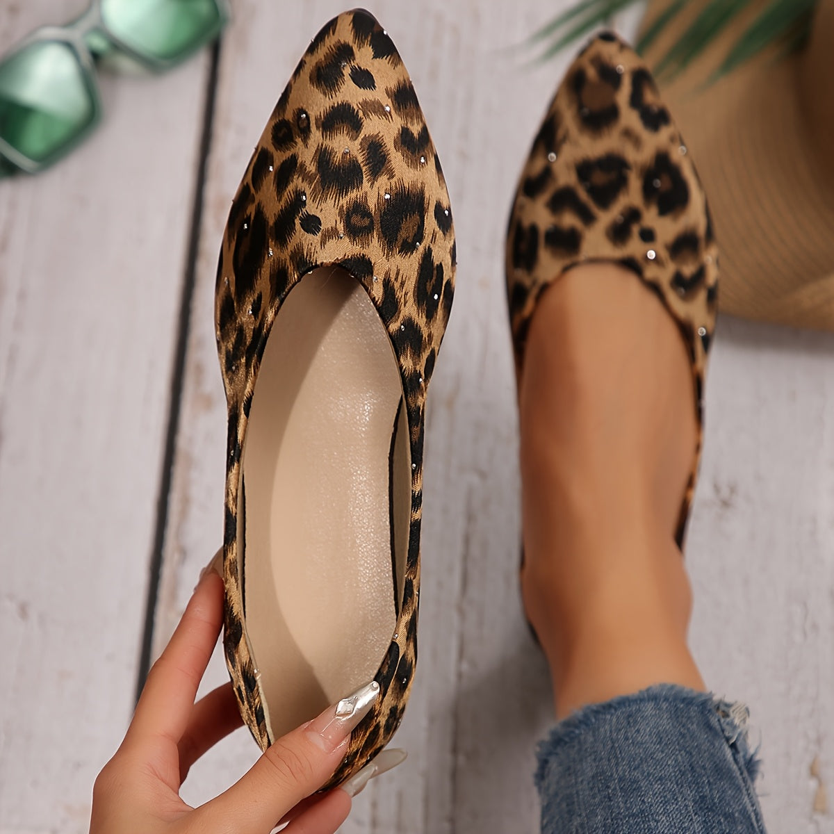 Women Leopard Print Ballet Flats Pointed Toe Slip-On Shoes