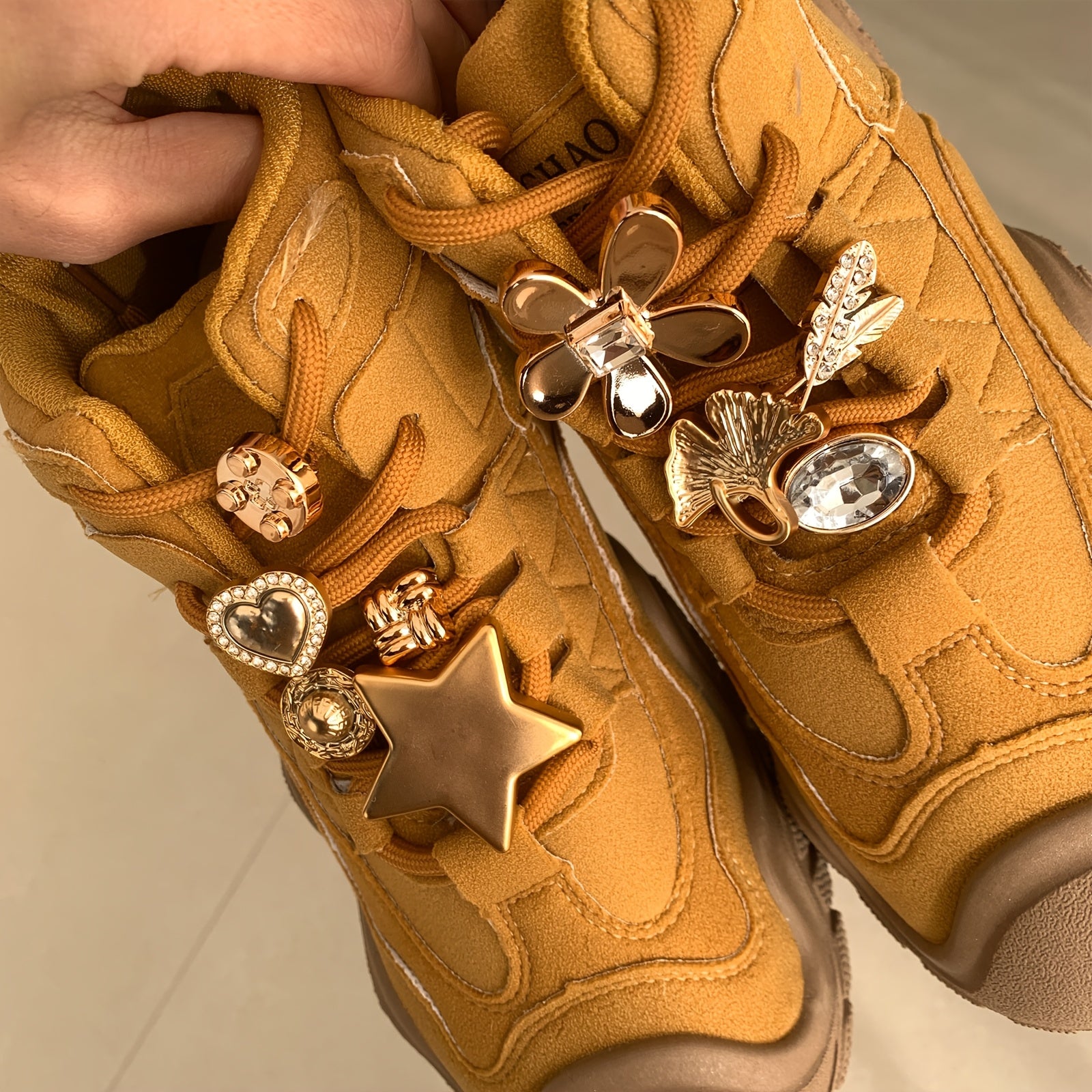 Women's Shoe Charms 9 Pcs Detachable Shoelace Clips Sneakers & Boots Accessories
