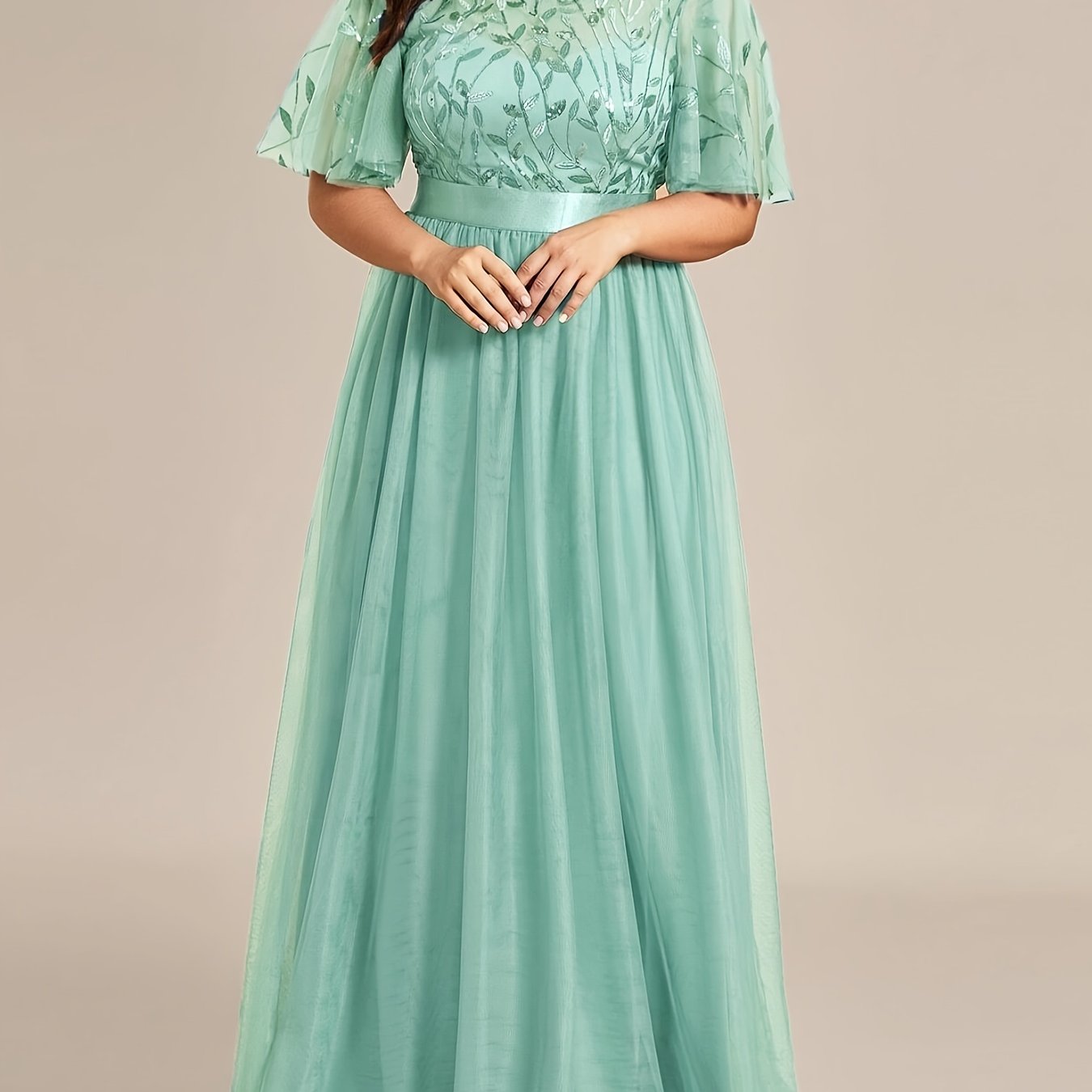 Women's Plus Size Emerald Green Lace-Trimmed Midi Dress with Belt