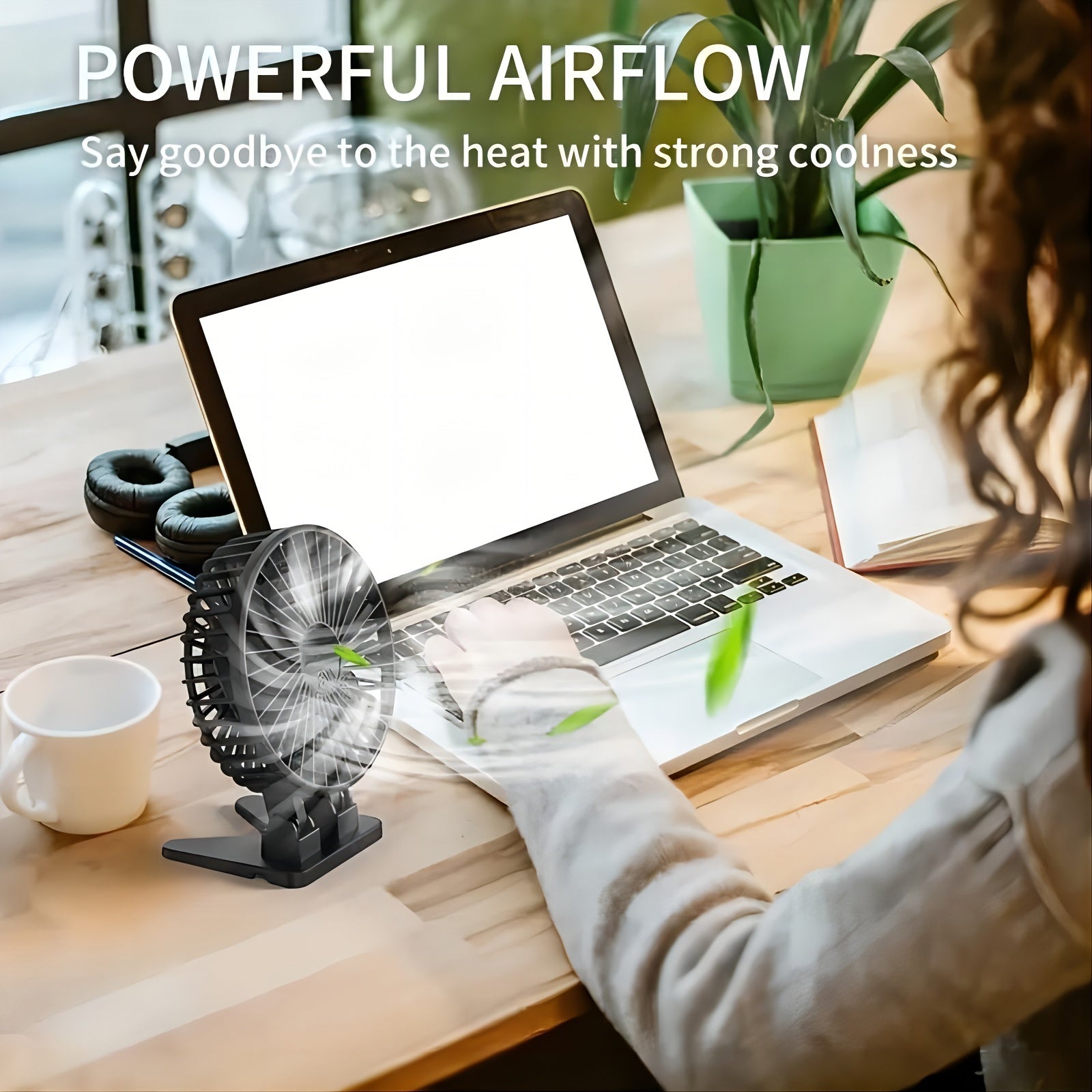 Whisper Quiet 4-Inch USB Desk Fan 3-Speed Portable USB Powered Plastic