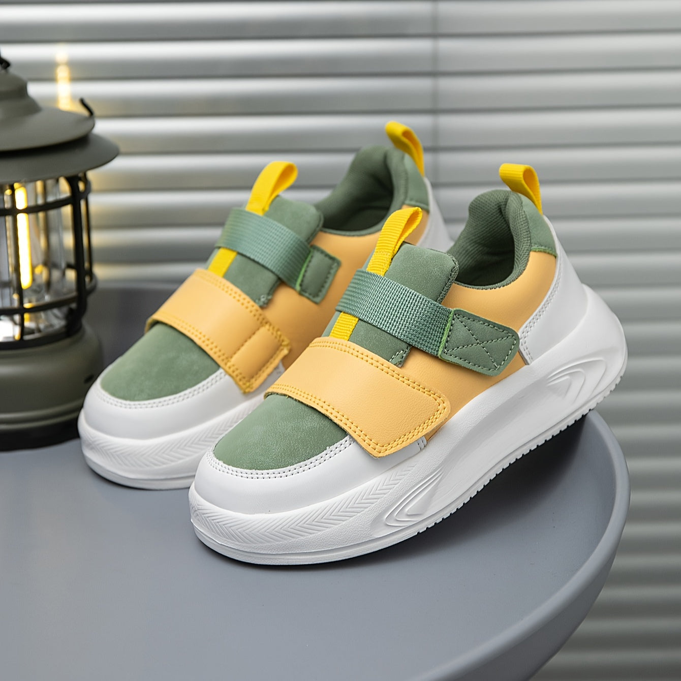 Kids' Color-Block Sneakers with Double Hook and Loop Closure for Boys and Girls White Green Yellow Low-Top Casual Athletic