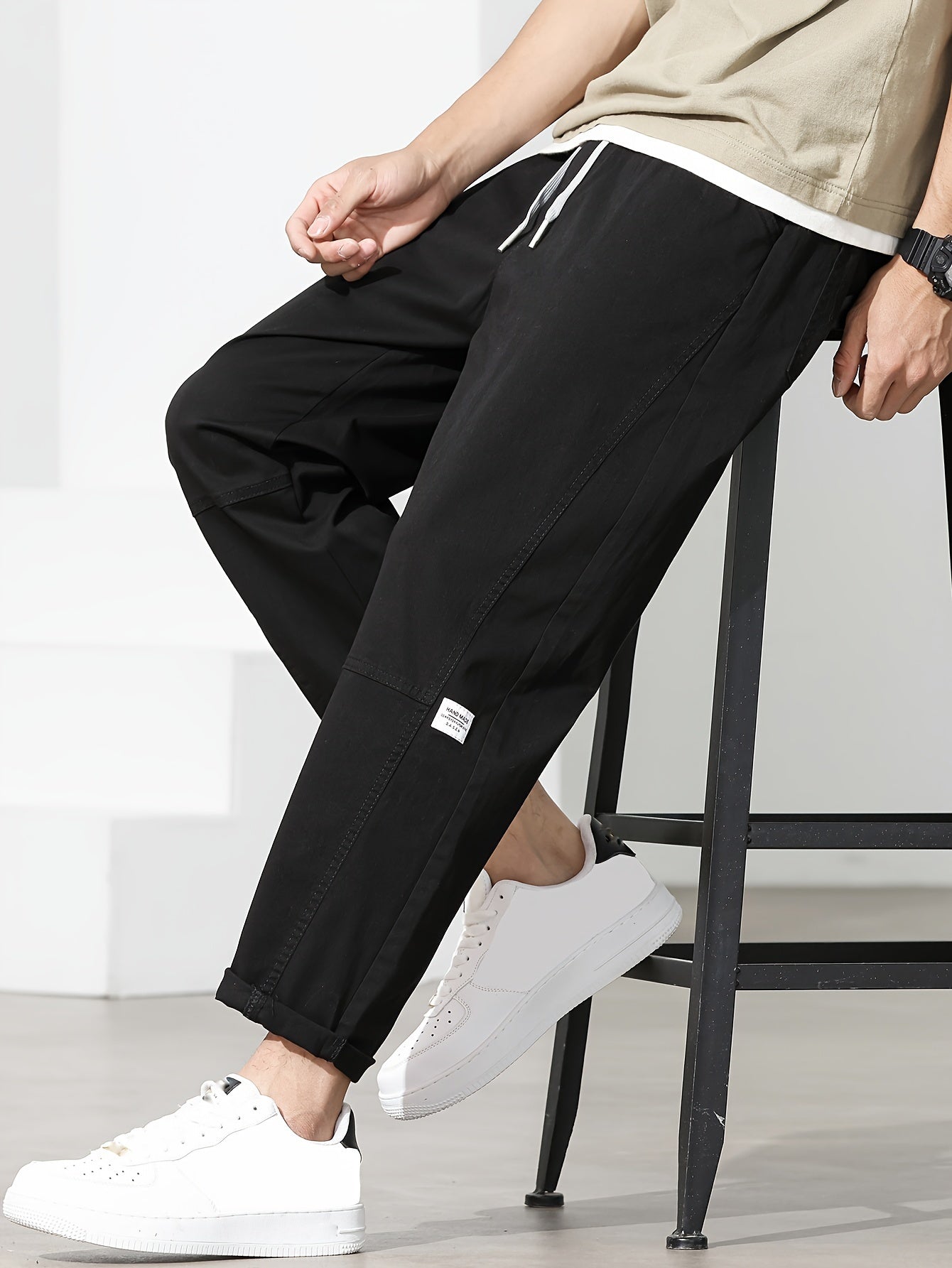 Men's Cropped Pants with Pockets and Alphabets Print Cotton Tapered Skinny Fit Casual All-Season