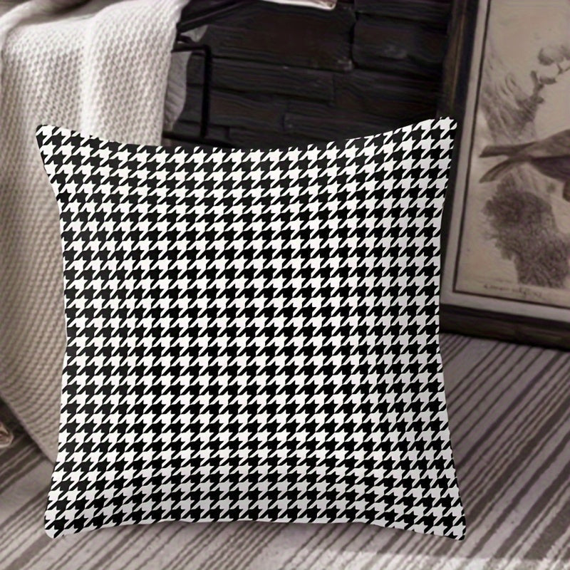 Houndstooth Throw Pillow Cover 44.96cm Square Soft Polyester Zippered