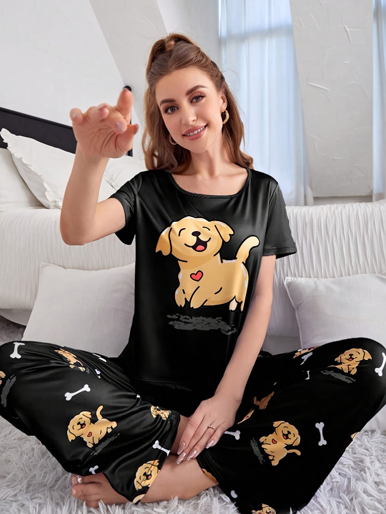 Women's Sleepwear Set with Puppy Print Short Sleeve Top and Elastic Pants