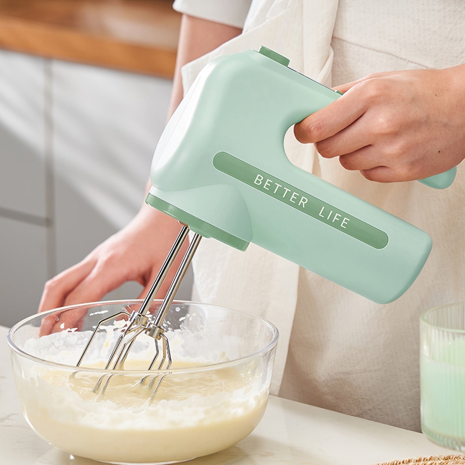 Dual-Color Rechargeable Electric Hand Mixer with 5-Speed Control and Stainless Steel Whisks