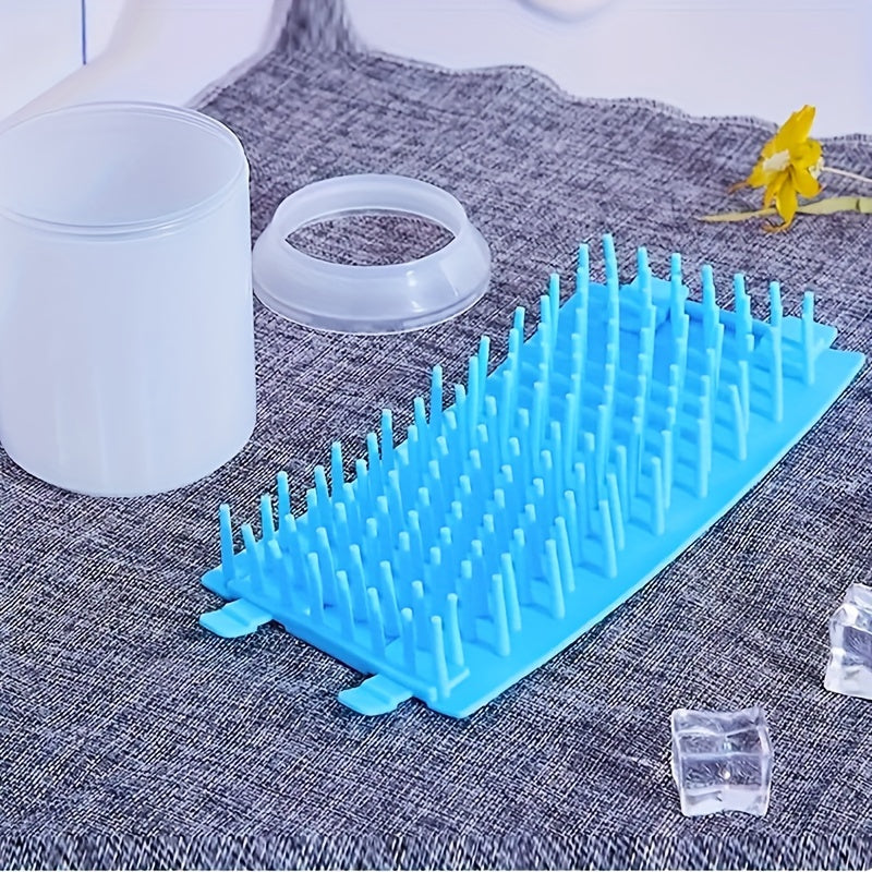 Itlar va mushuklar uchun silikon oyoq tozalovchi chashka, elektrsiz, yumshoq cho'tka bilan, PP materialidan qilingan, ko'k rangda. Hayvoningizning oyoqlarini ichkarida toza saqlash uchun ideal.