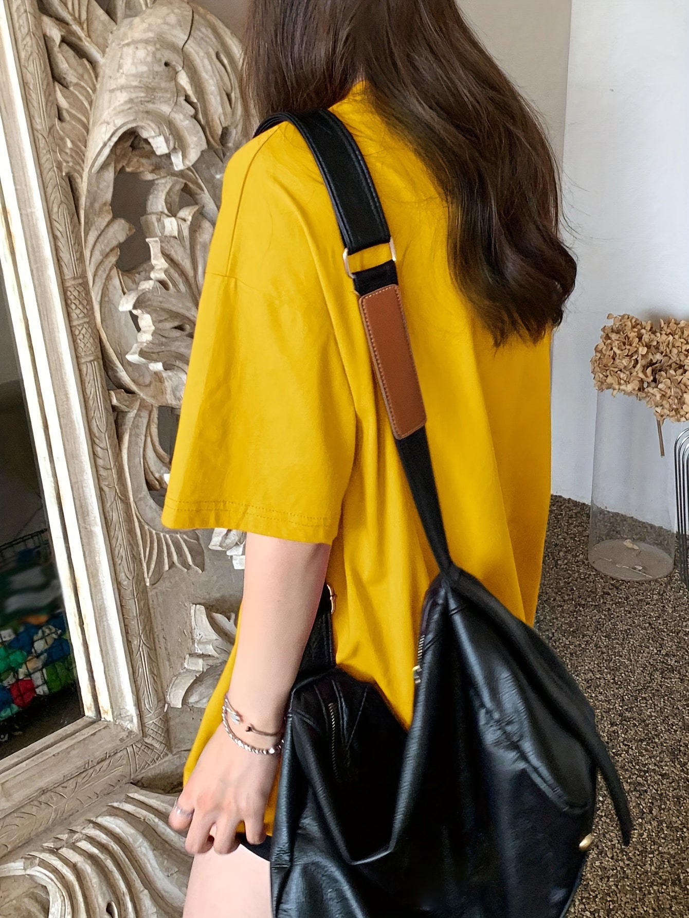 Women's Crew Neck T-Shirt with Letter Print Summer Casual Knit Top