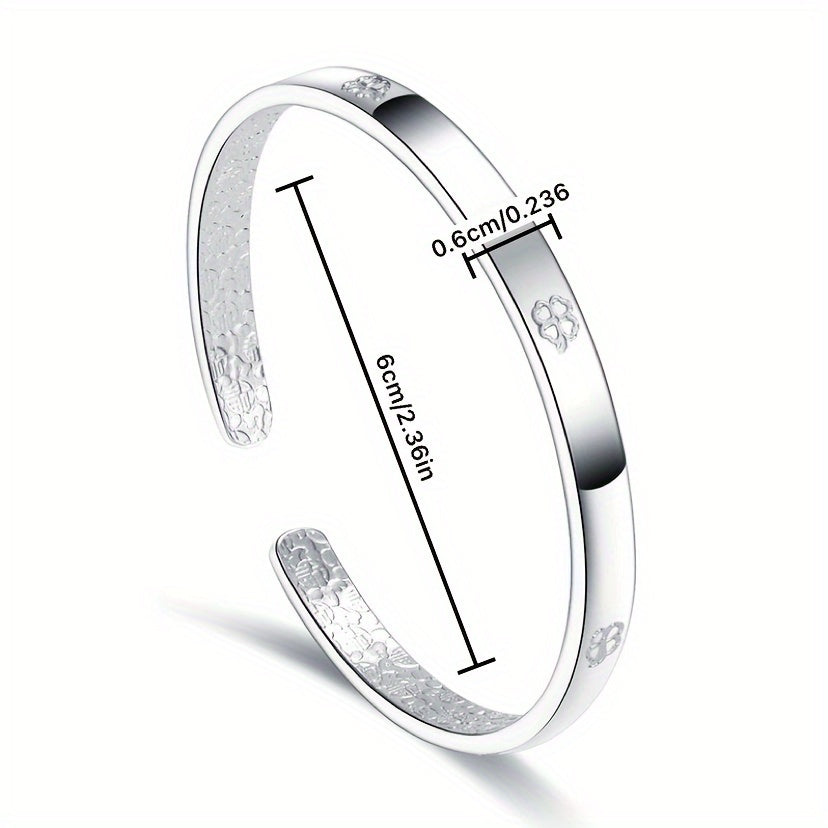 Women's Open Clover Bracelet Hypoallergenic Silver-Plated Titanium Alloy Jewelry