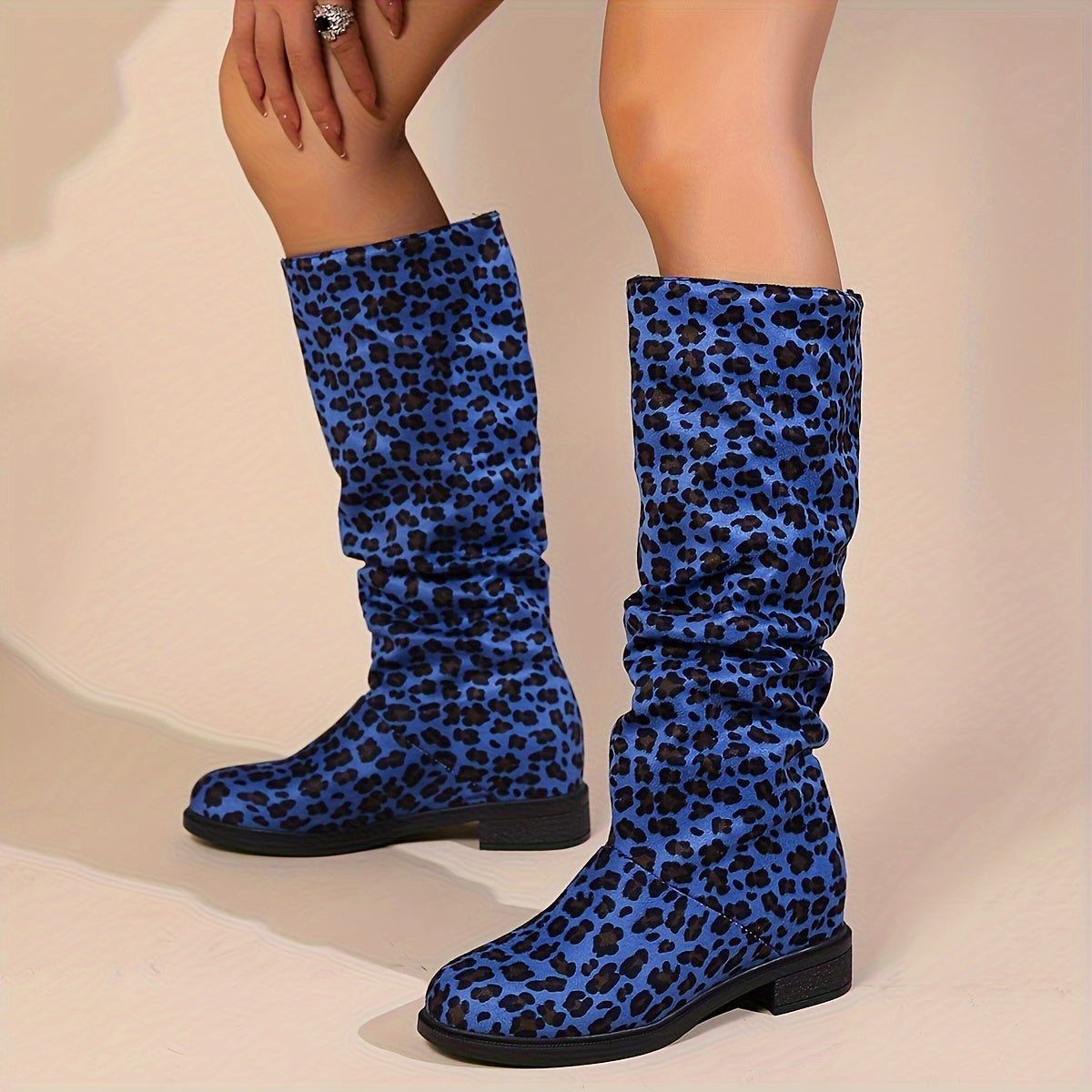 Women's Slouchy Leopard Print Boots Mid-Calf Casual Fashionable