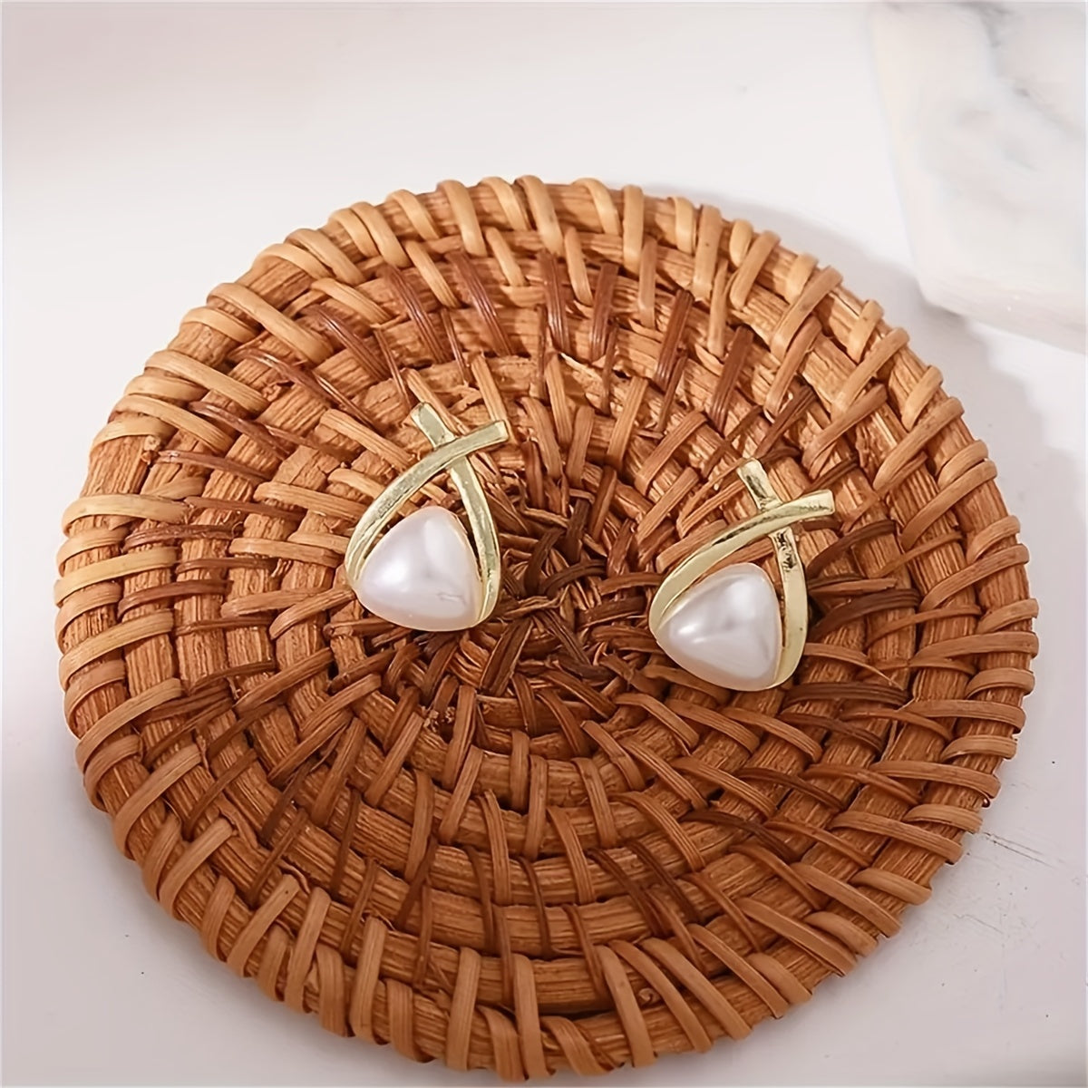Women Pearl Stud Earrings Gold-Tone Alloy Casual Jewelry