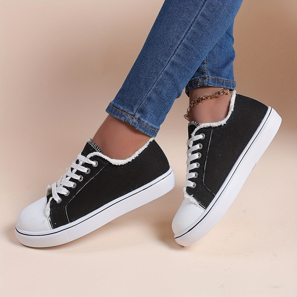 Women's Casual Canvas Sneakers, Low Top, Flat Walking Shoes Plus Size