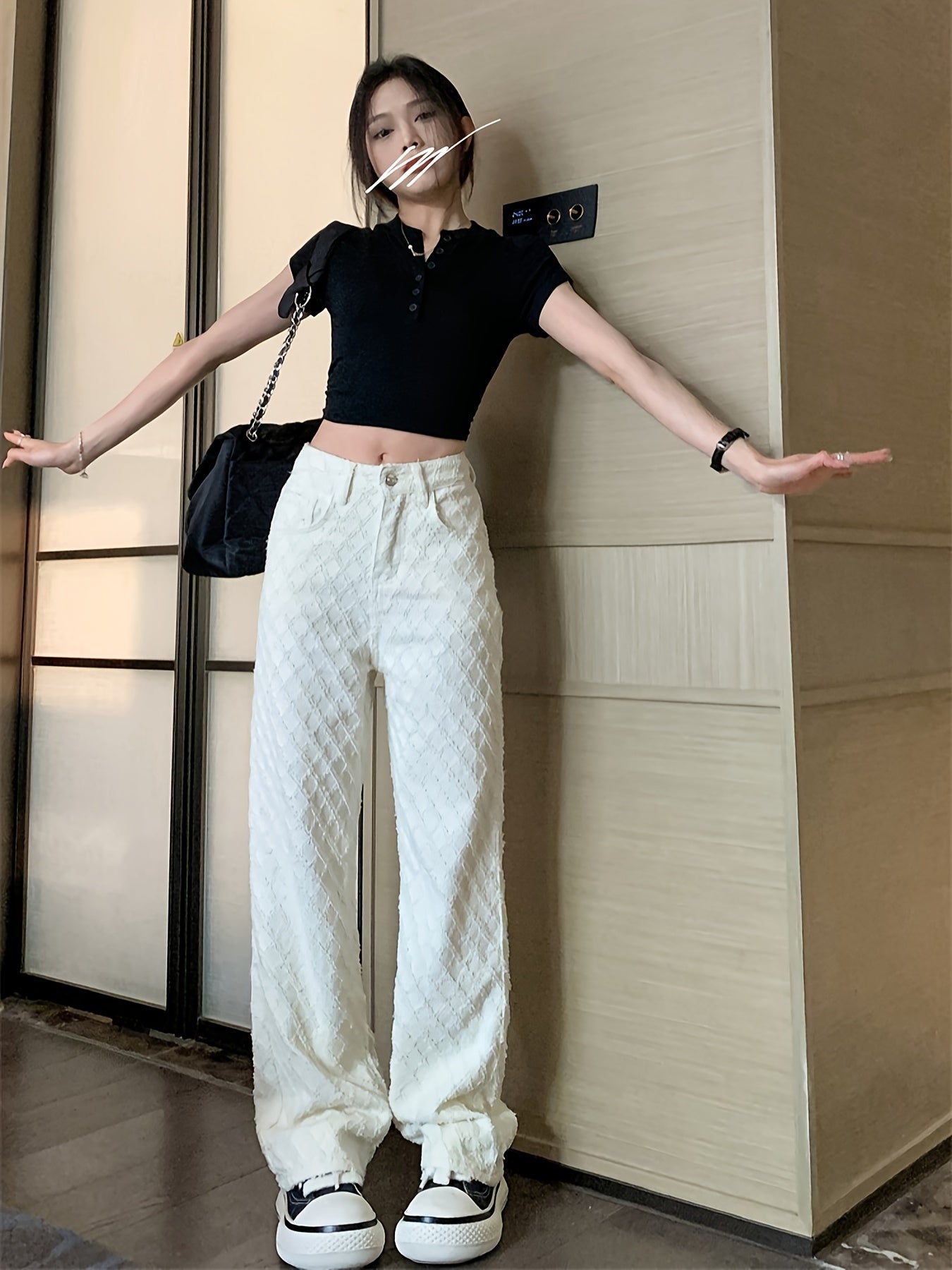 Women's Beige Textured Fabric Straight Leg Jeans with Slash Pockets