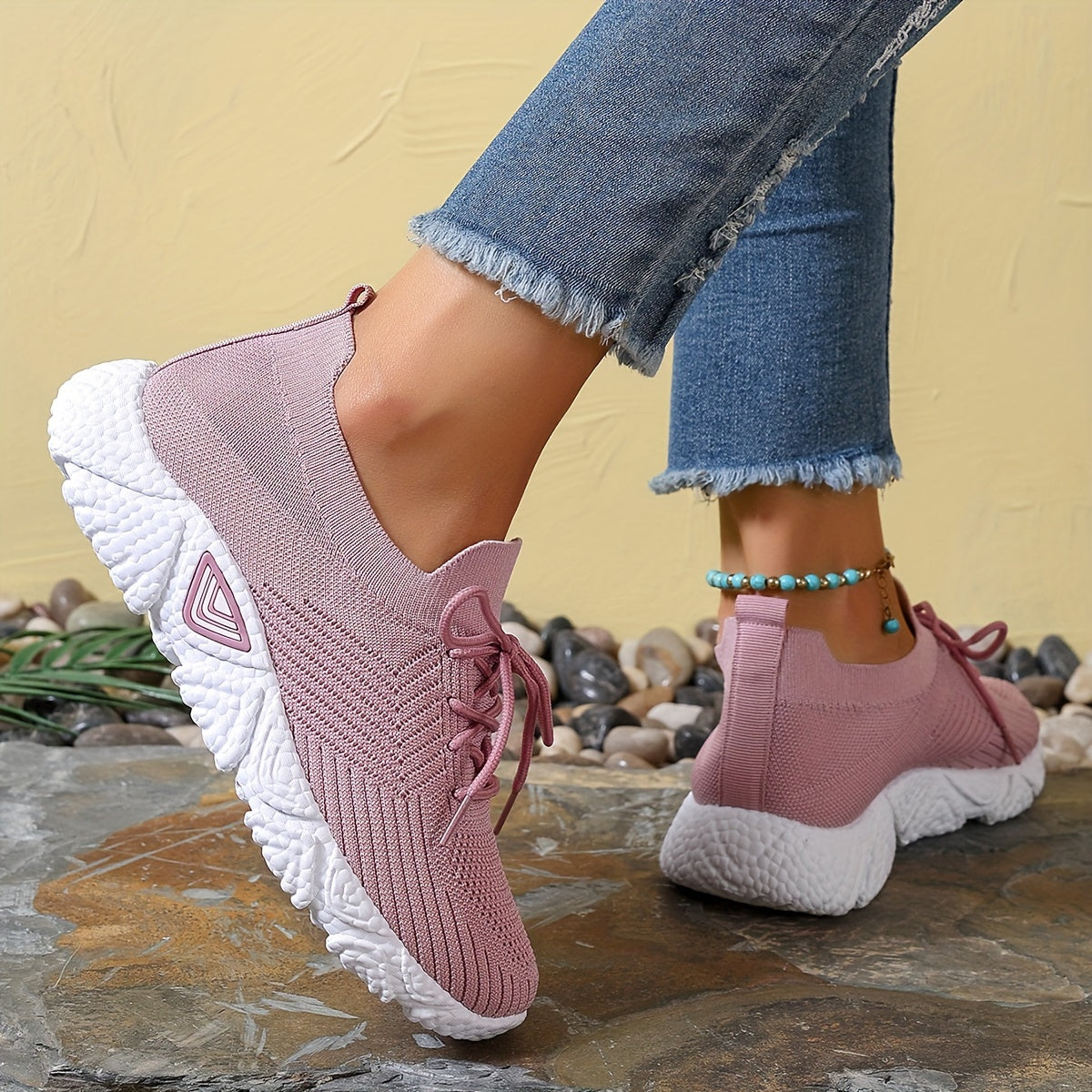 Women's Mesh Lace-Up Casual Sneakers Breathable Lightweight Running Shoes