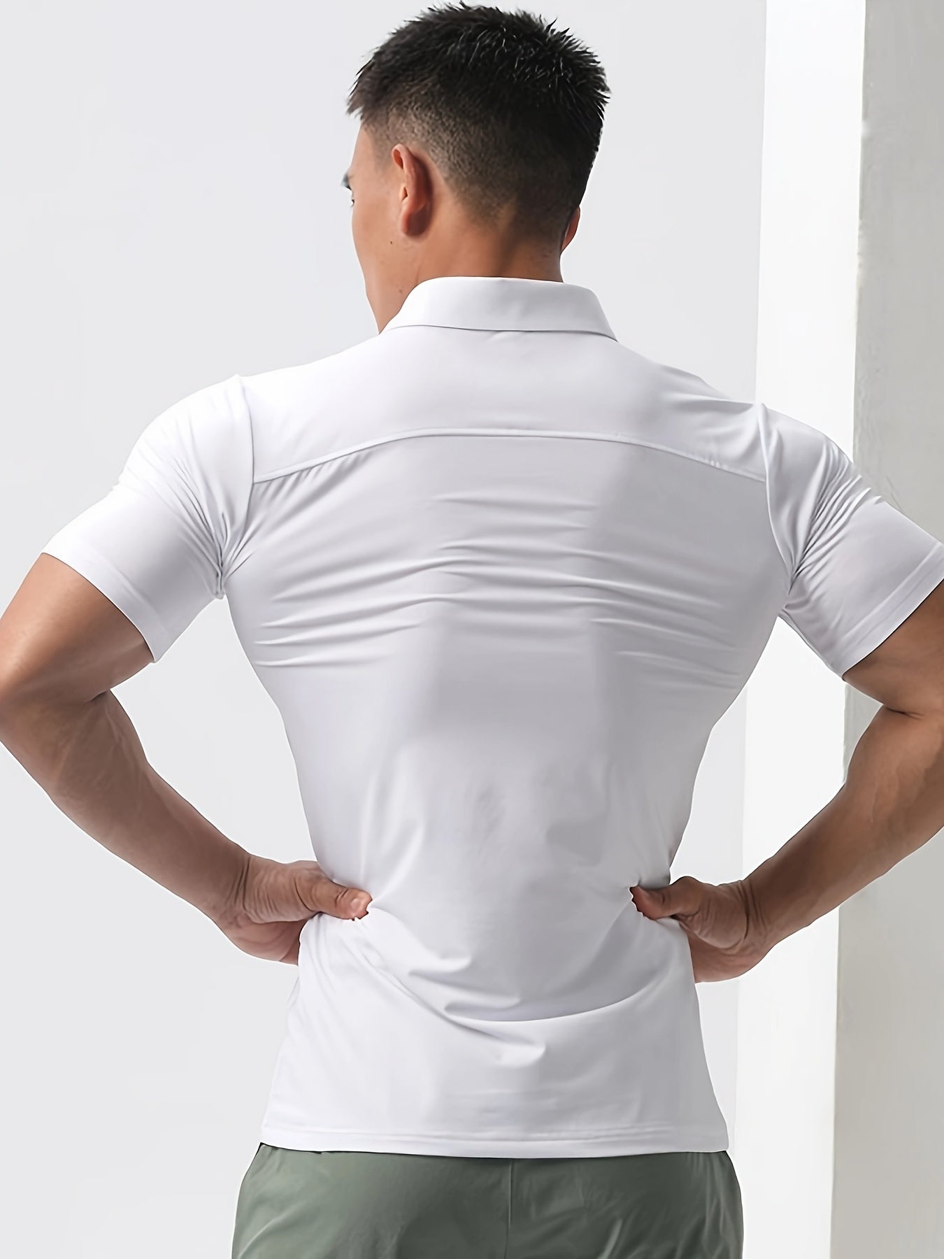 Camiseta atlética para hombre, poliéster, ajuste ajustado, verano, transpirable, secado rápido, cuello casual