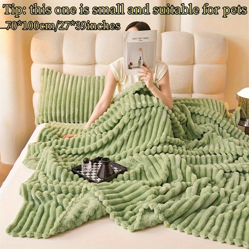 Striped Faux Fur Throw Blanket Cozy Knitted Polyester Bedspread for Sofa and Travel