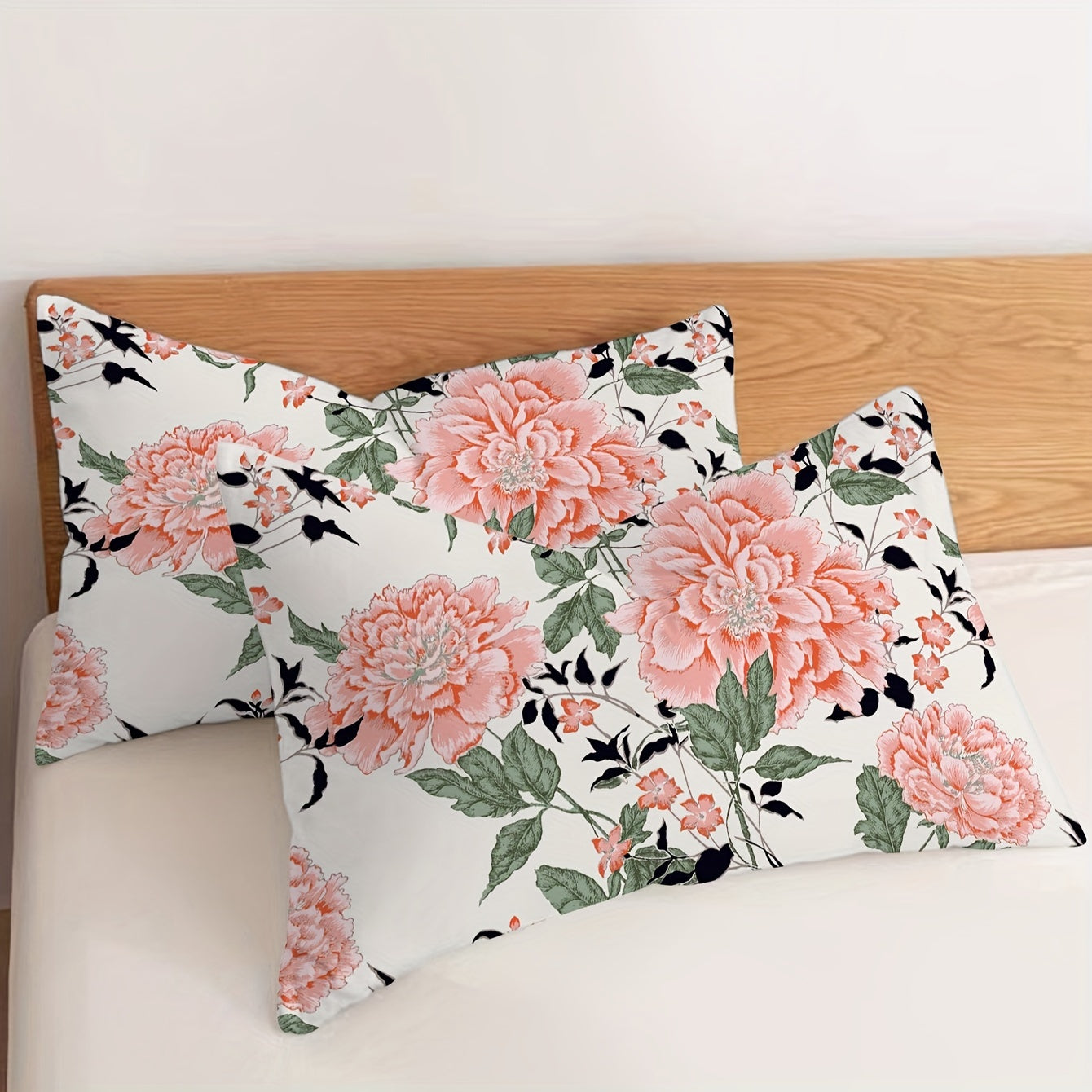 Pink Flower Pattern Pillowcases Set of 2 Soft Breathable Fabric Bedroom Sofa Decor