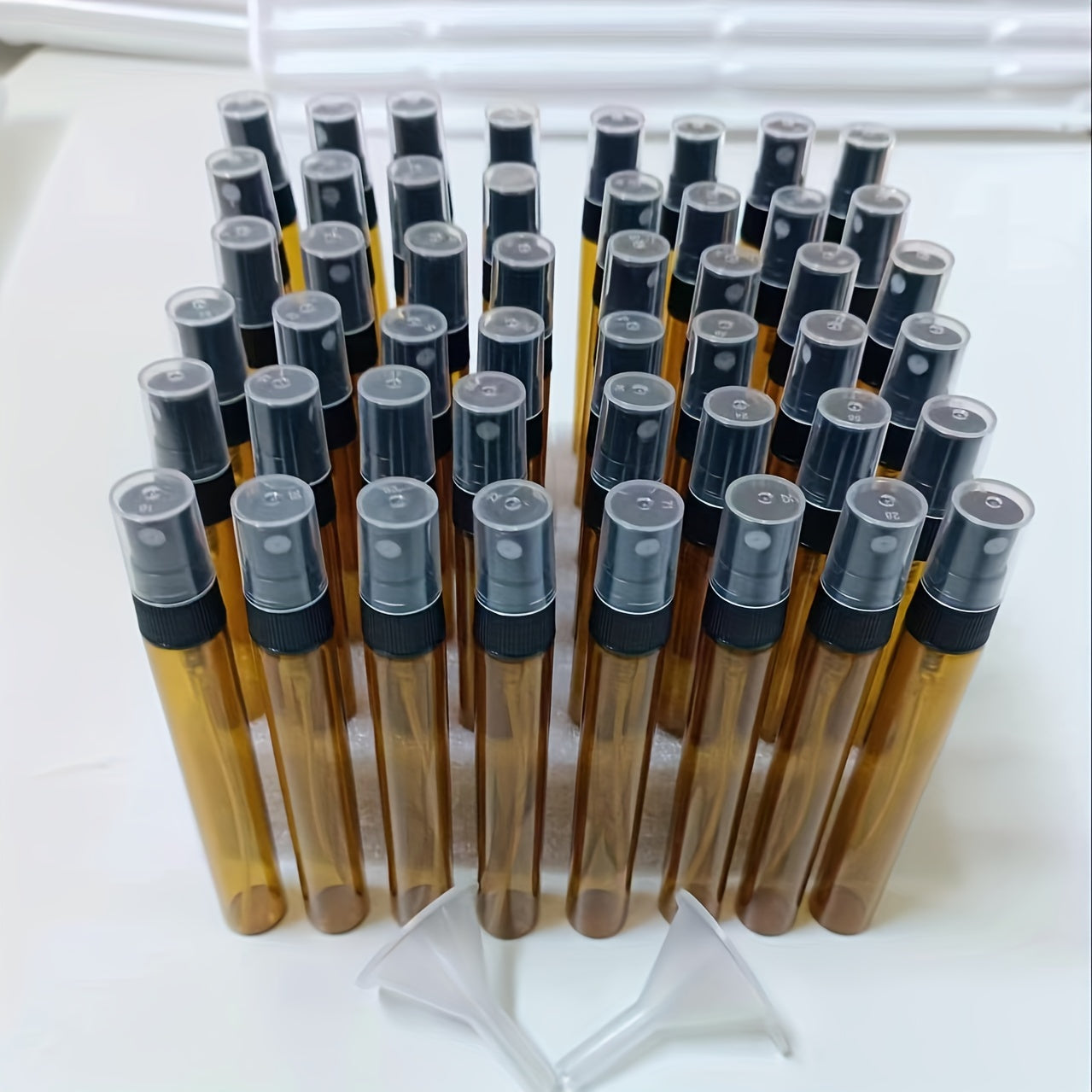 48 Pack Mini 10ml Glass Travel Spray Bottles Black and Transparent for Perfume Essential Oils