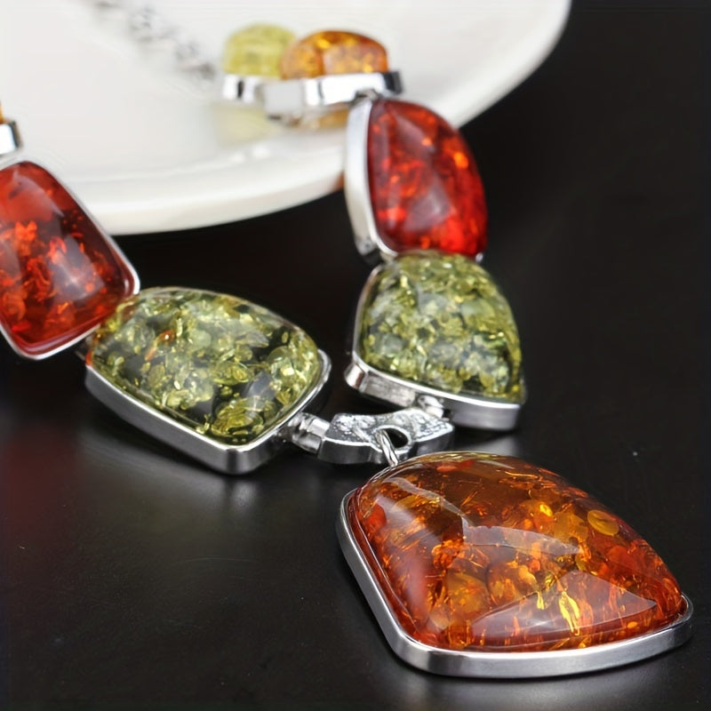 Etnik uslubdagi qatronli bilaguzuk va taqinchoq to'plami