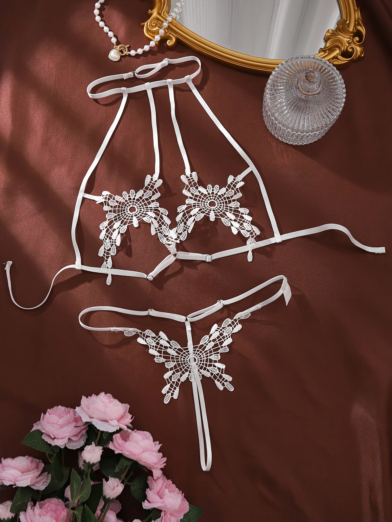 Lingerie Set with Lace Butterfly Neck Hanging for Women