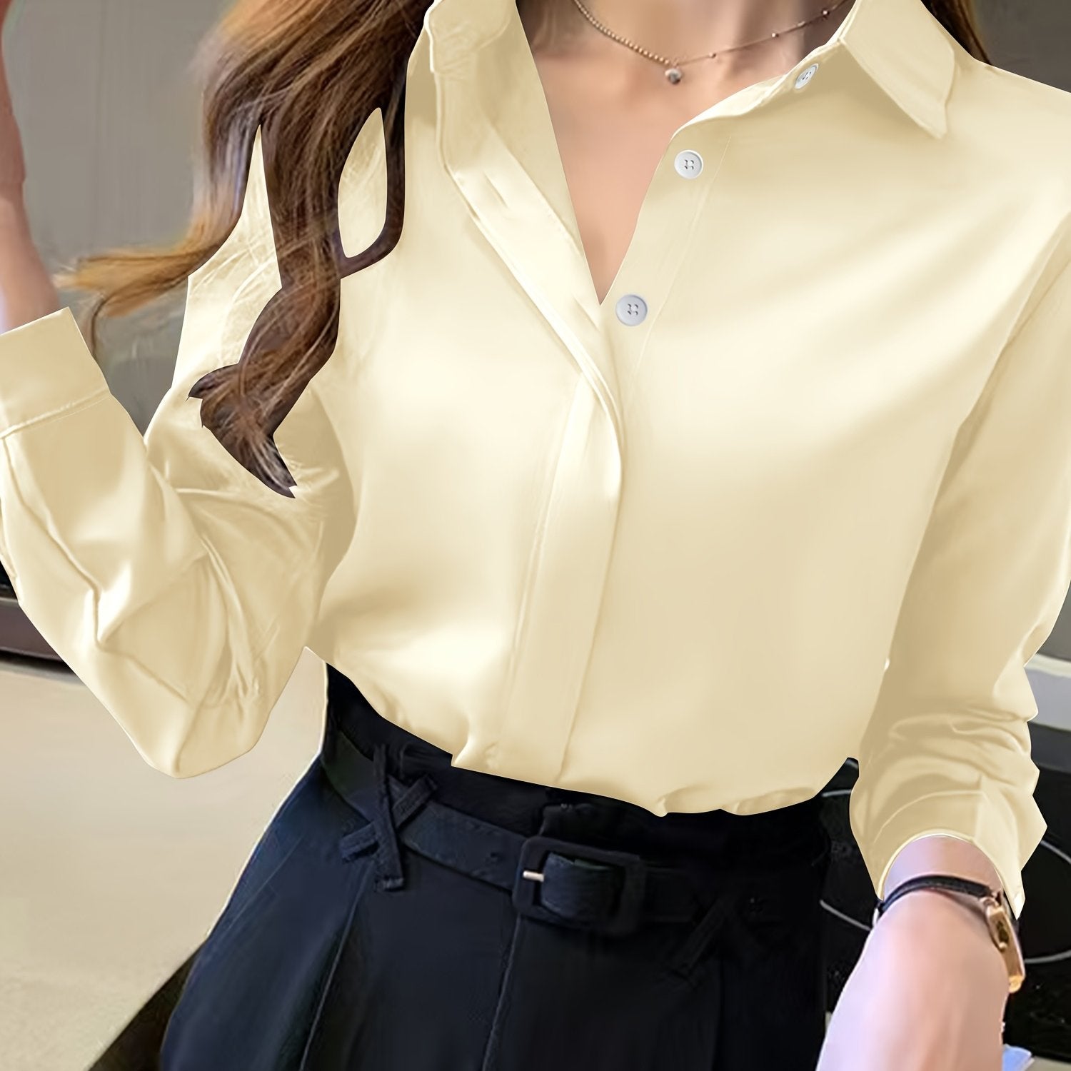 Стильная темно-синяя блузка с длинным рукавом для женщин - подходит для работы, полупрозрачный полиэстер с деталями на пуговицах, идеально подходит для весны/осени.