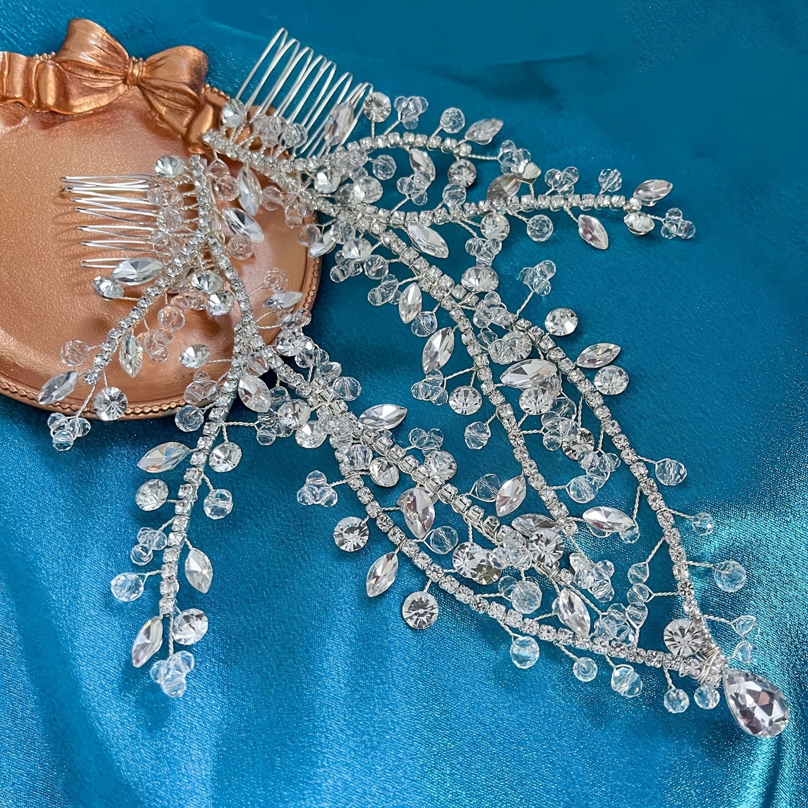 Bohemian Bridal Headpiece with Single Crystal Pendant Forehead Chain Jewelry for Weddings