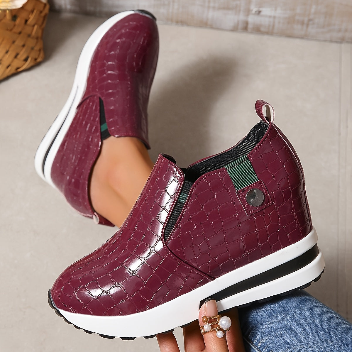 Women’s Casual Slip-On Sneakers Faux Low-Top Walking Shoes Rubber Sole