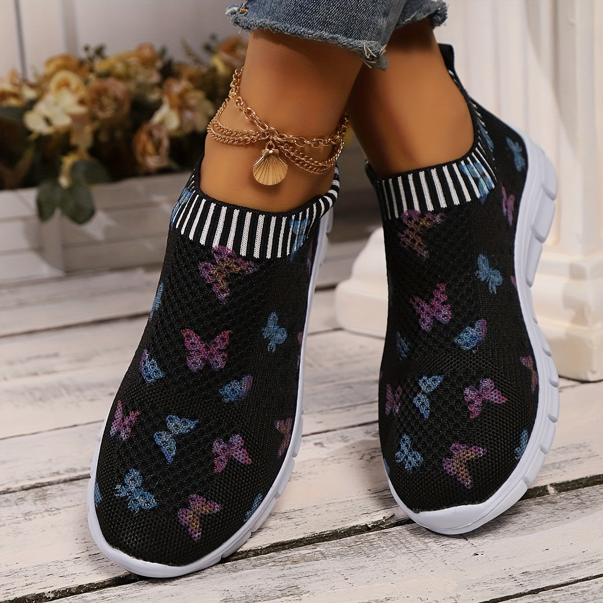 Women's Knitted Slip-On Sneakers with Platform Soft Sole and Breathable Design