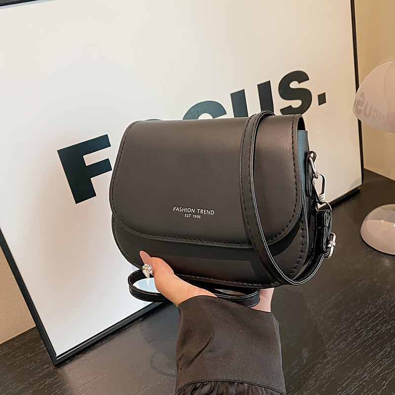 Мини-сумка-почтовик с регулируемым ремнем и квадратным отверстием