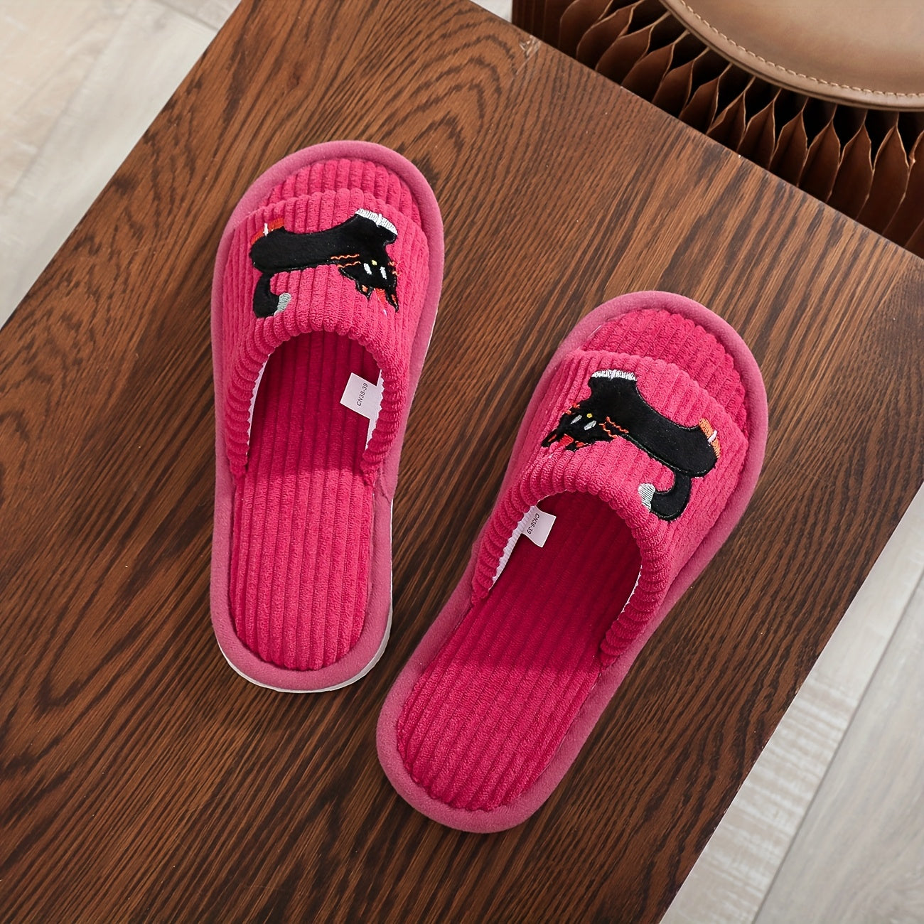 Women's Cartoon Cat Slip-On Slippers | EVA Sole Non-Slip Indoor House Shoes