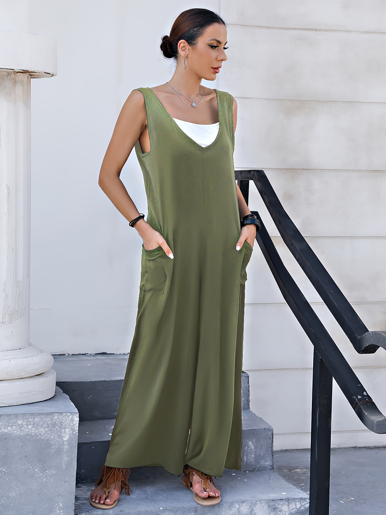 Mono casual de tirantes de talla grande para mujer con escote en V profundo y pantalones anchos y sueltos