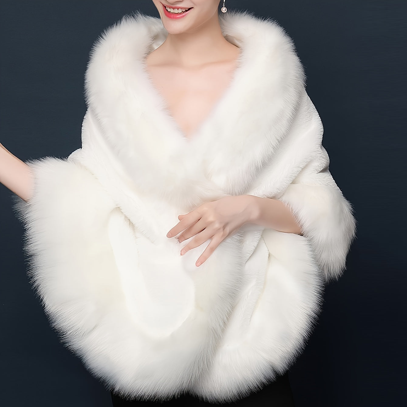 Women's Faux Fur Shawl Baroque Style Winter Wedding Wrap Windproof Warm Accessory