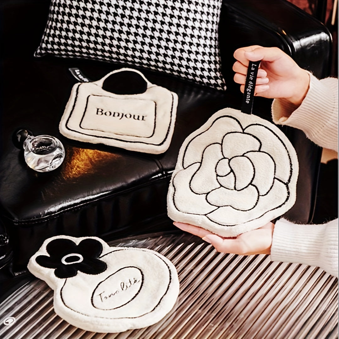 Oq, zamonaviy osma sochiq oshxona va hammom uchun, ikki qatlamli singdiruvchi mato bilan.