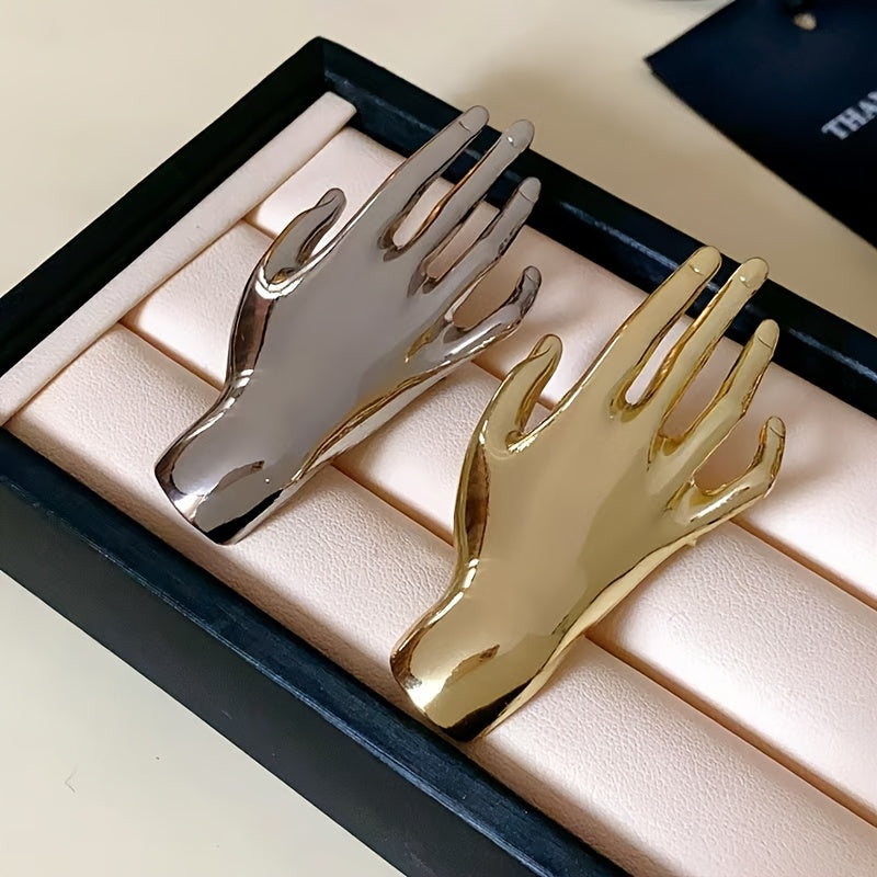 Gold Palm Brooch Pin for Women and Men Luxurious Accessory