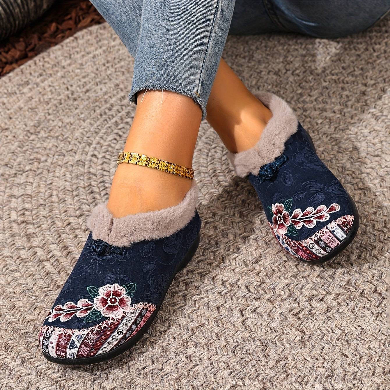 Women's Ankle Boots Winter Warm Anti-Slip Floral Short Shoes