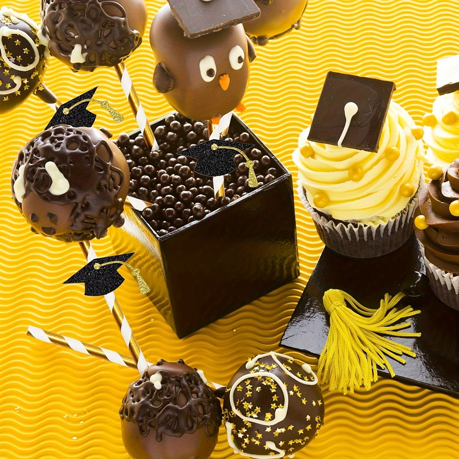 12 Graduation Cap Paper Straws with Gold Foil Accents for Parties