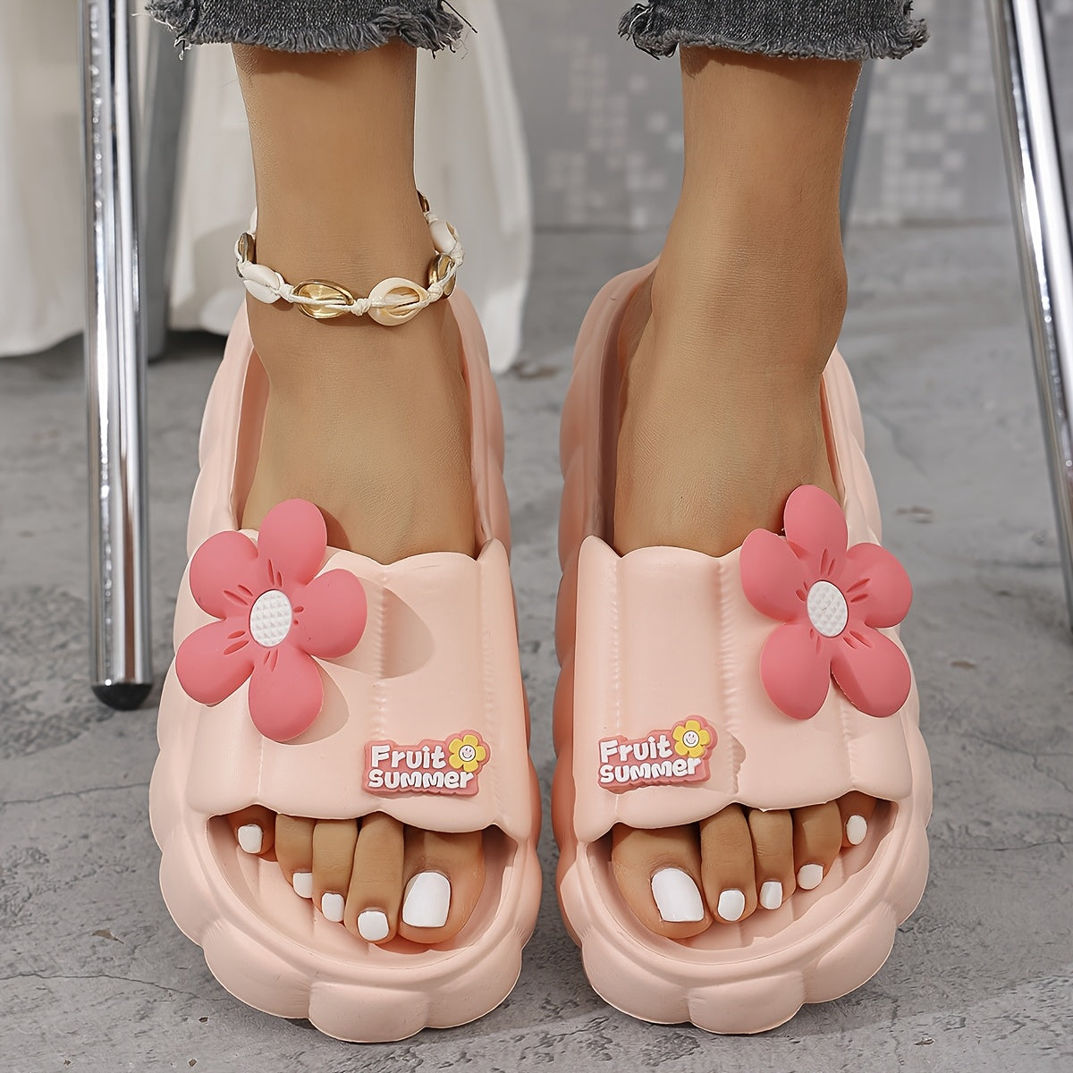 Women Large Summer Sunflower Decorative Indoor Outdoor Sandals