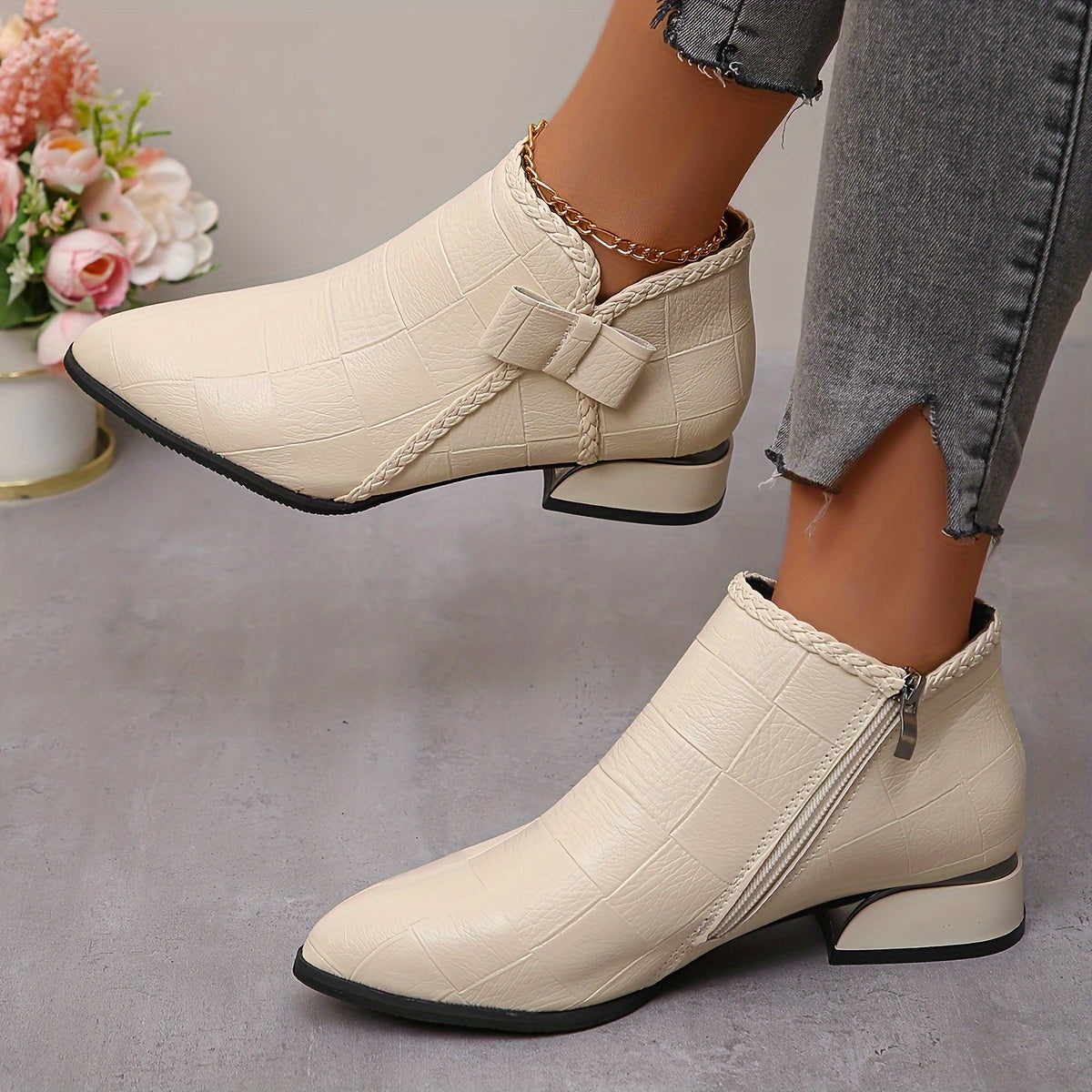 Women’s Leather Ankle Boots for Autumn Side Zipper Stylish Black