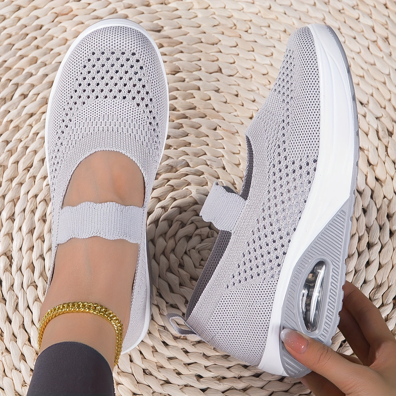 Women's Mesh Slip-On Sneakers, Breathable Casual Shoes, Comfortable Fit