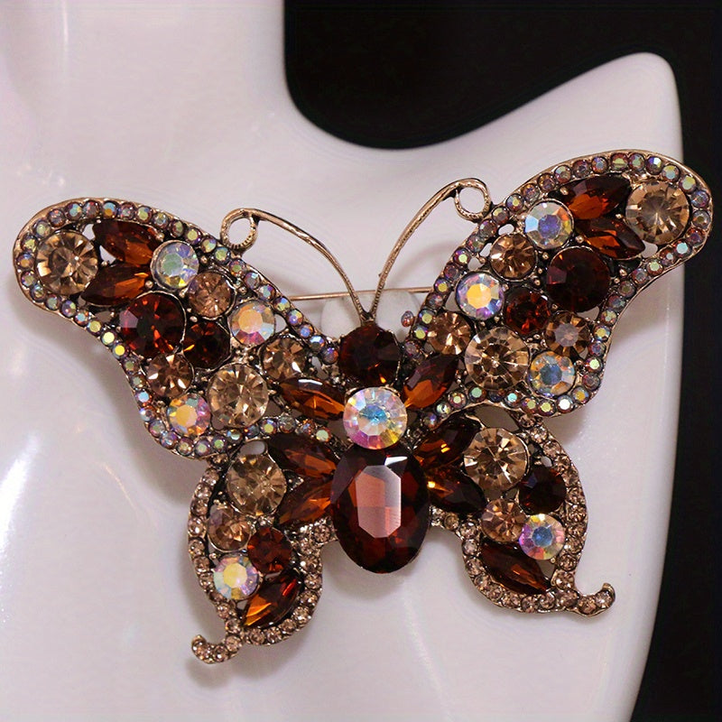 Шикарная брошка в виде бабочки с стразами, роскошной неправильной формы, стильный аксессуар для женщин, уникальное дополнение к вашему гардеробу, смелая брошка и кнопка.
